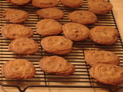 cooling cookies