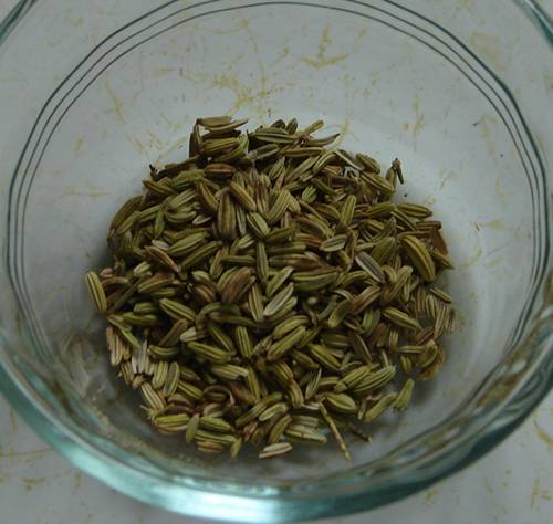 whole caraway seeds