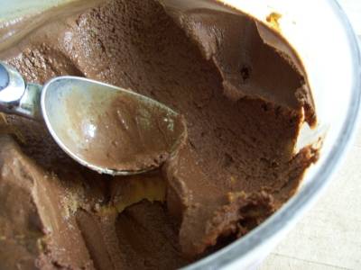 chocolate peanut ice cream