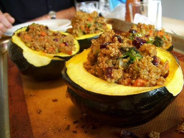acorn squash with quinoa