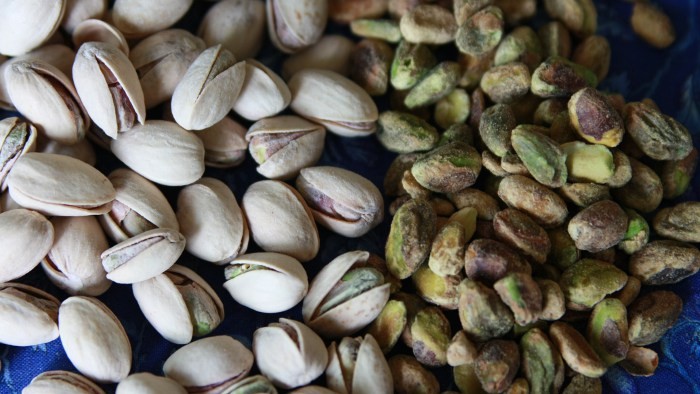pistachio nuts - shelled & unshelled