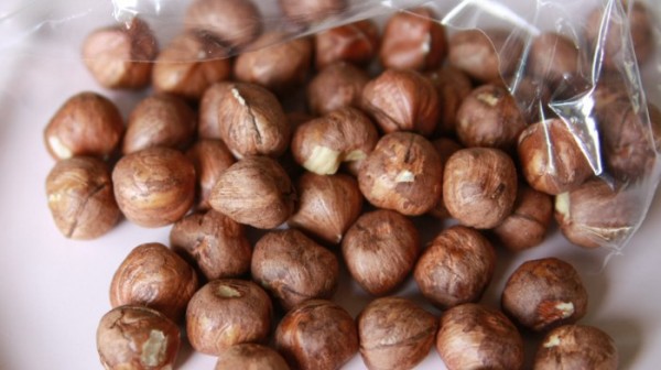 hazelnuts or filberts