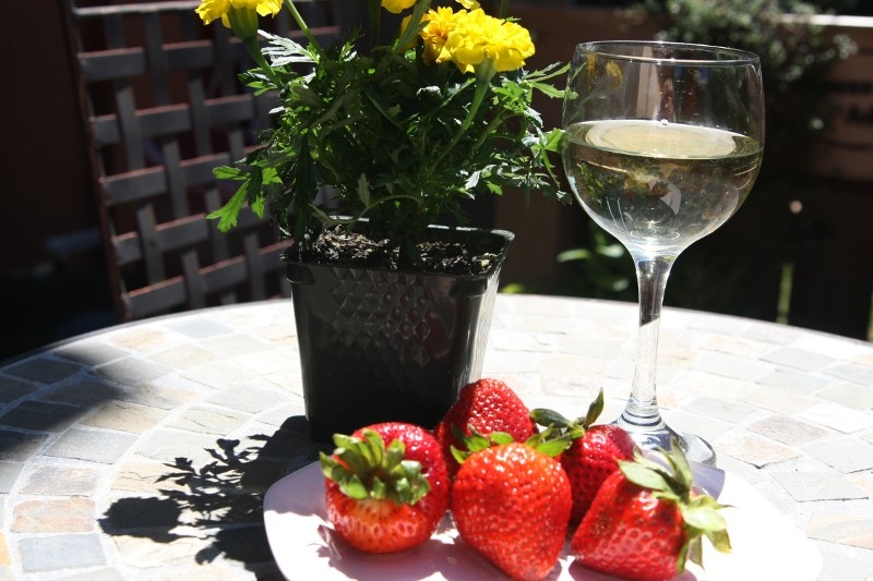 wine, strawberries & flowers
