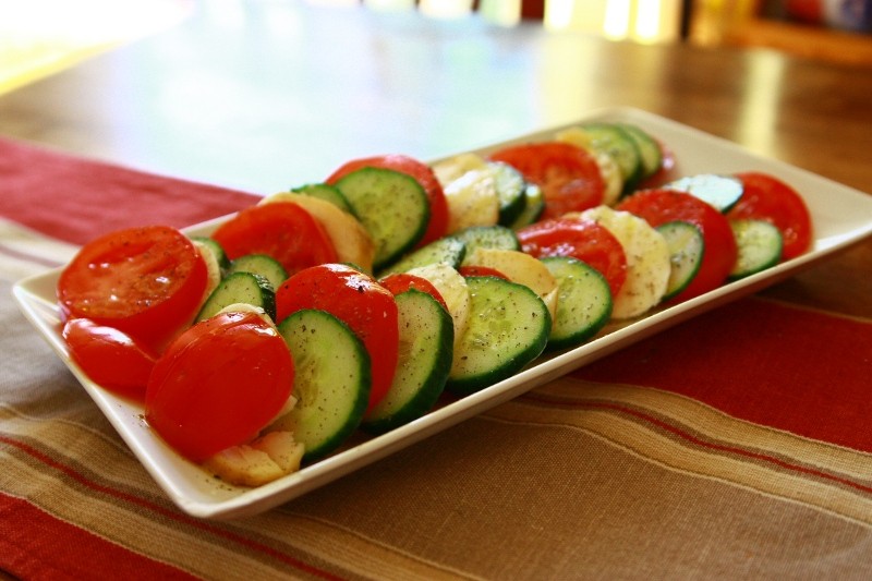 tomatoes, cucumber & mozzarella