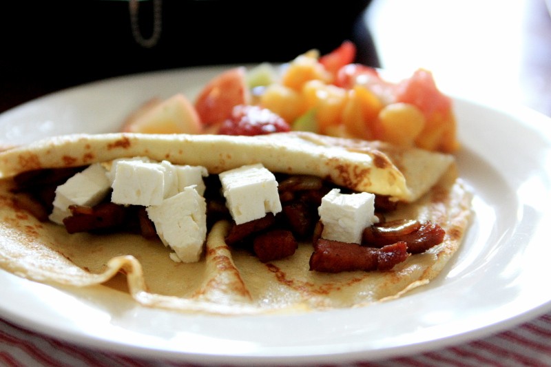 crepes & fruit