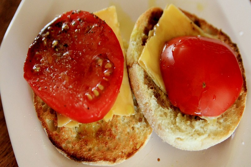 tomato on english muffin