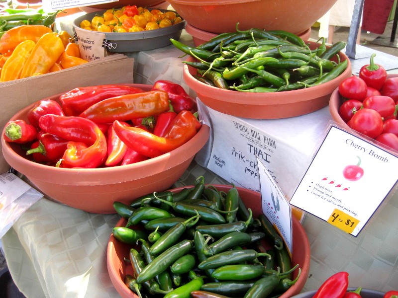 peppers at farmers market