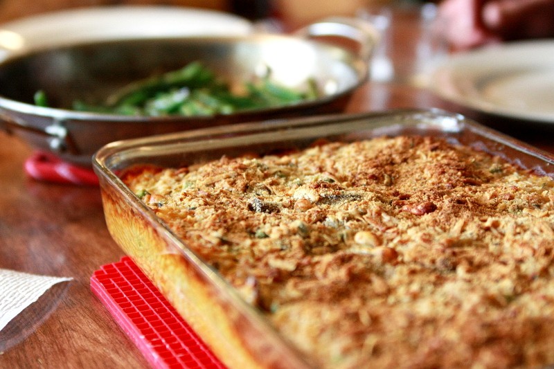 Bread crumb topping on casserole