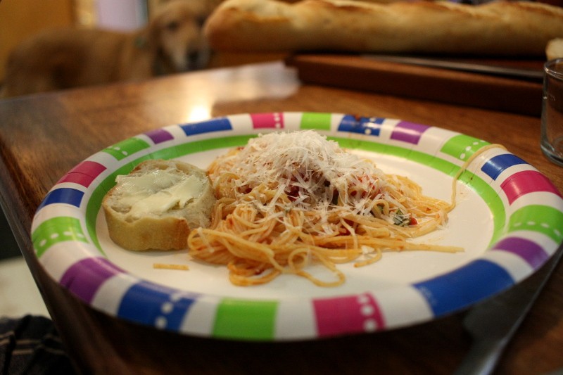 spaghetti & sauce & bread