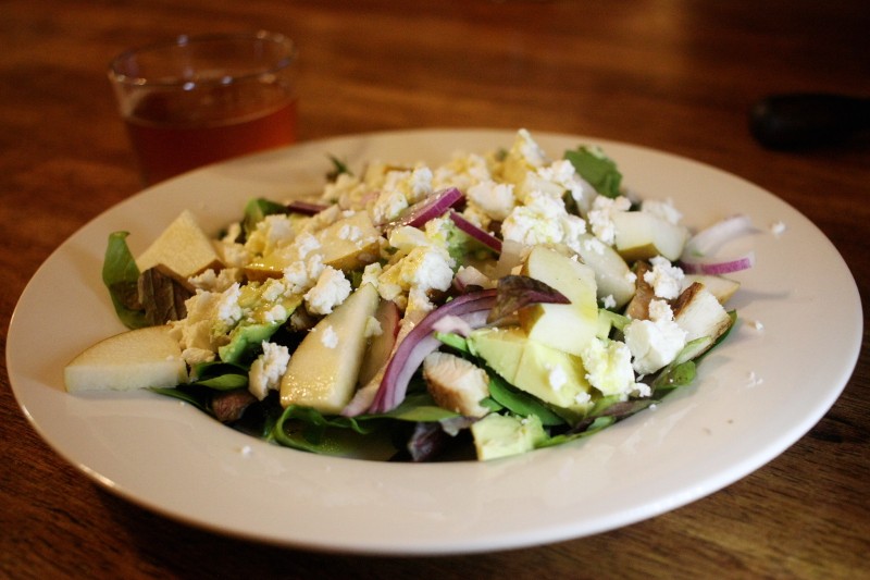 chicken & pears & blue cheese on greens