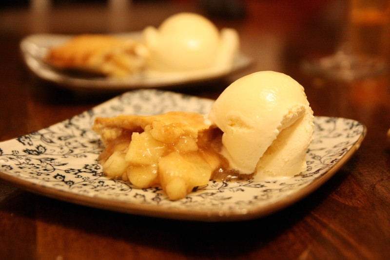 apple pie & ice cream